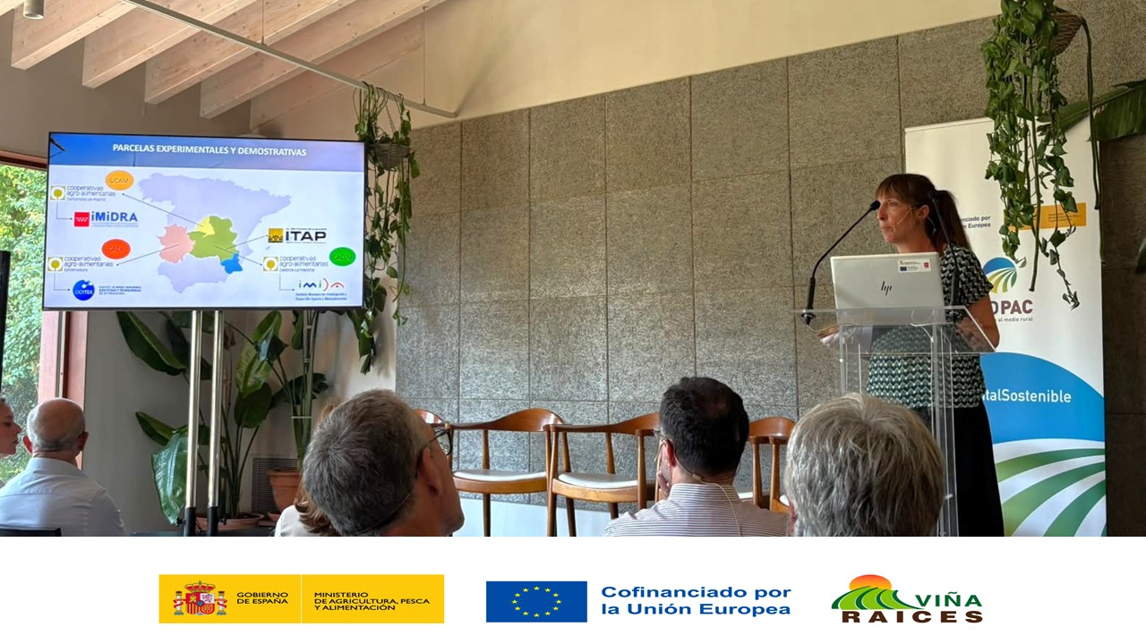 El Grupo Operativo Viña-Raíces presenta sus investigaciones en la Jornada Red PAC celebrada en La Rioja